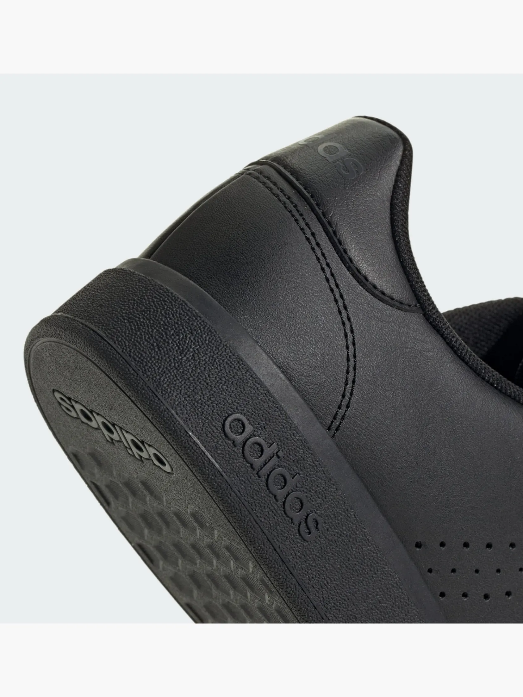 Herren adidas Advantage Base 2.0 Schuh