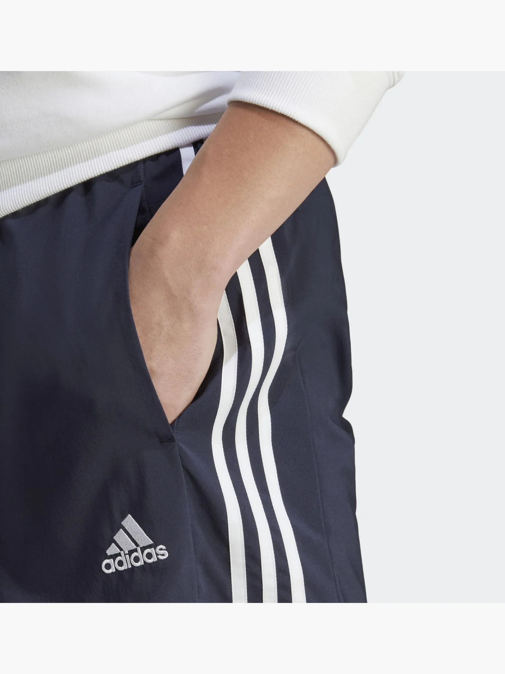 Herren adidas AEROREADY Essentials Chelsea 3-Streifen Shorts