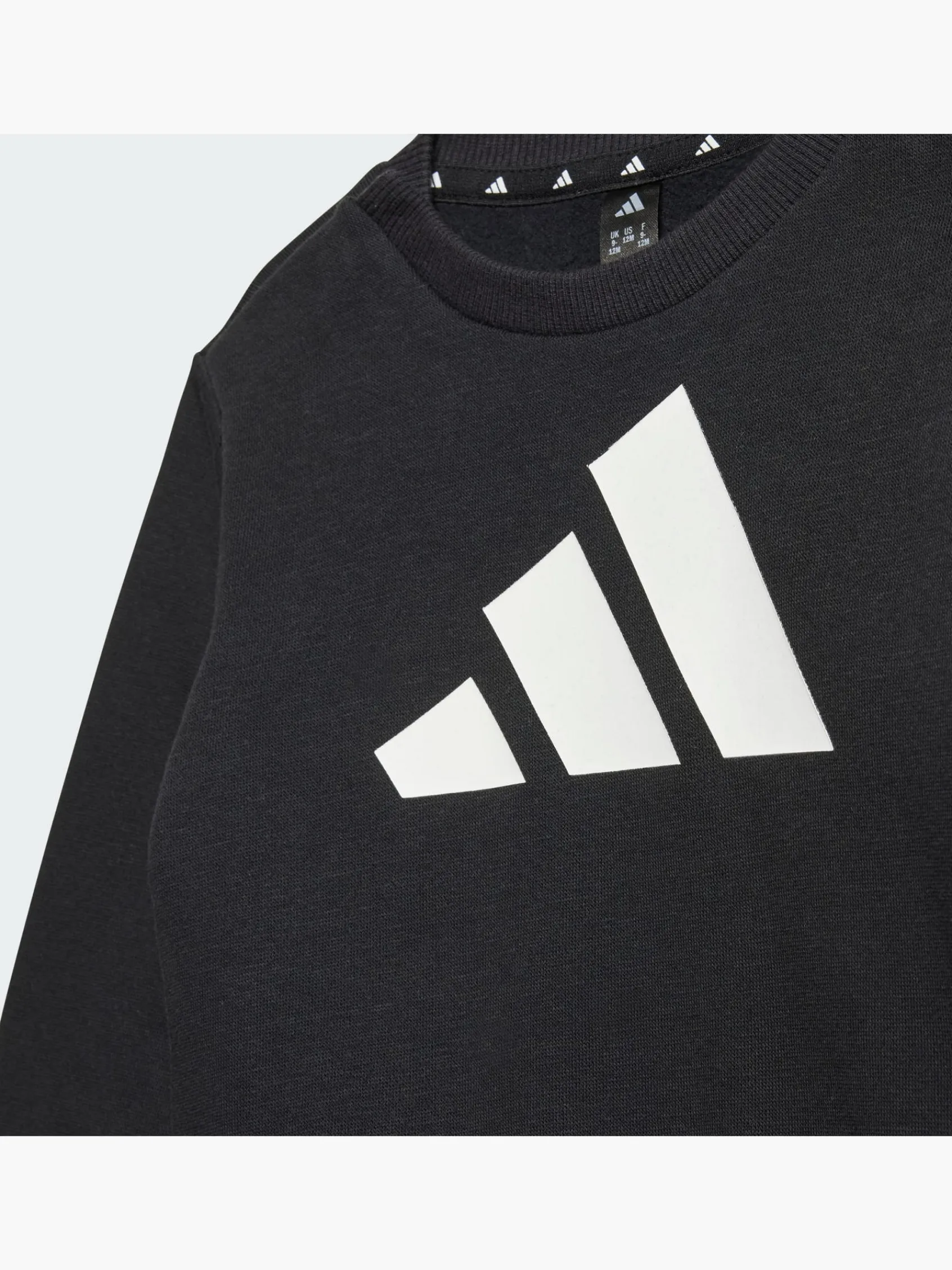 Kinder adidas Essentials Kids Jogginghose