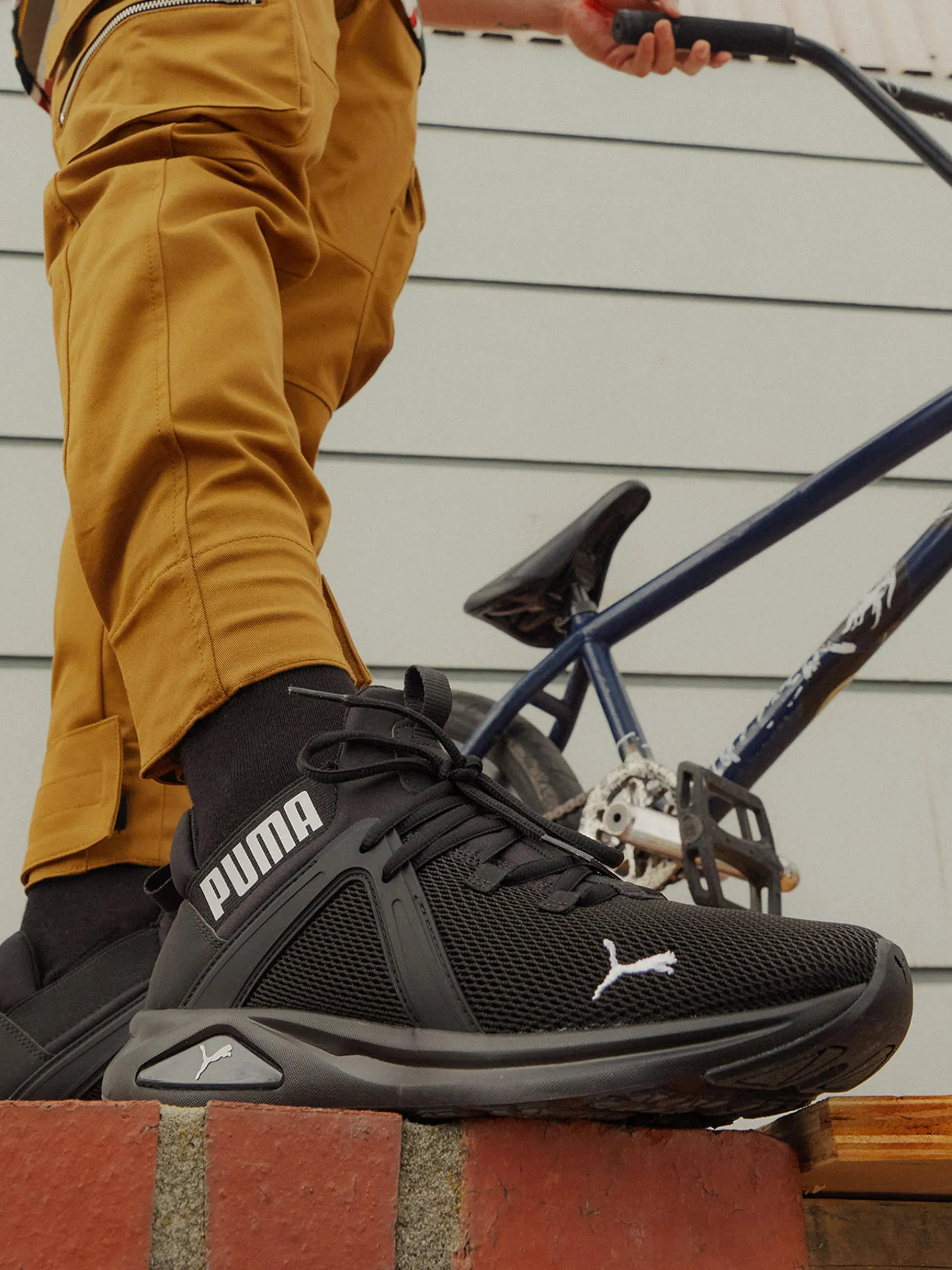 Herren PUMA Laufschuh ENZO 2