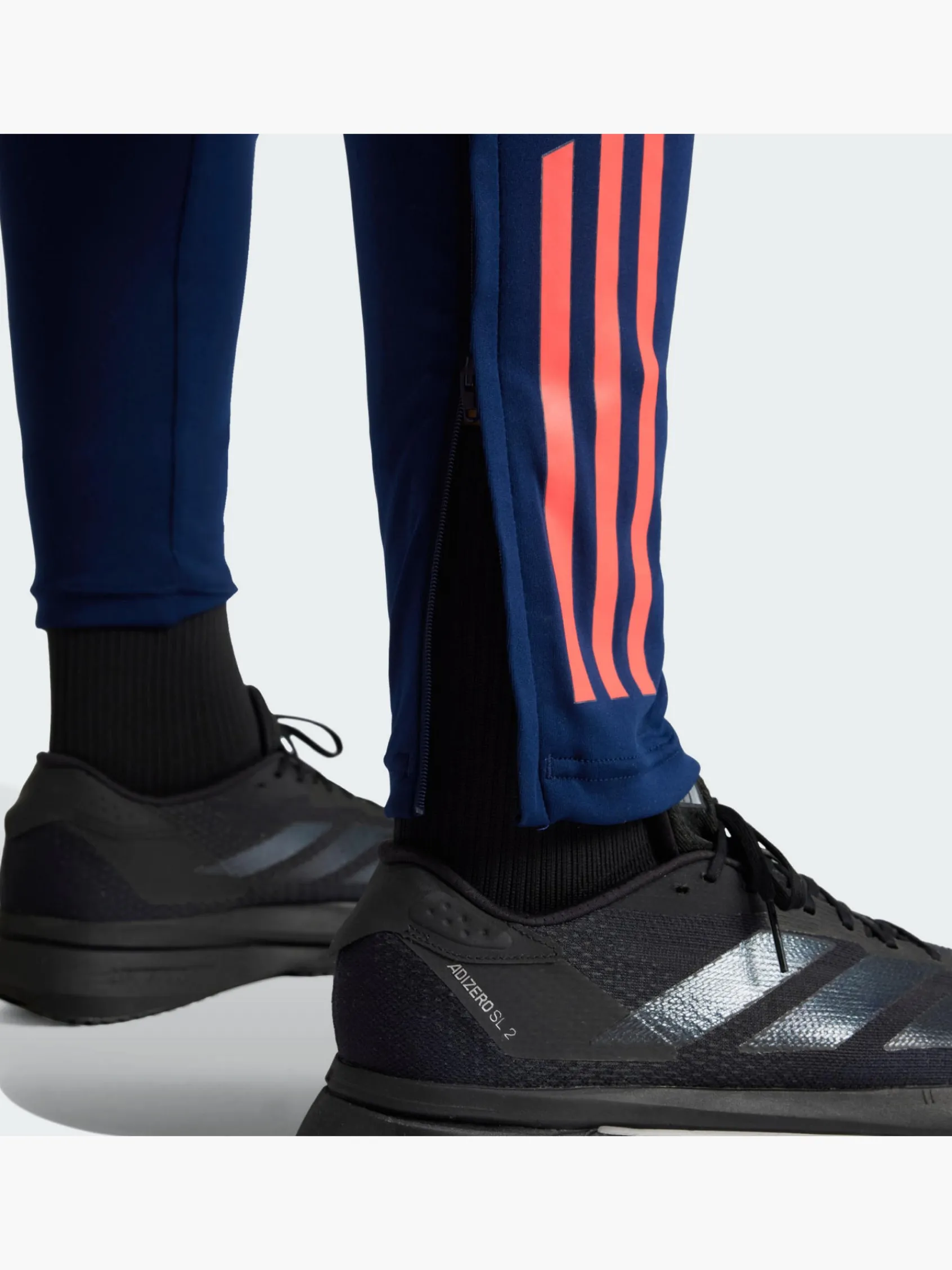 Herren adidas Manchester United Tiro 24 Trainingshose