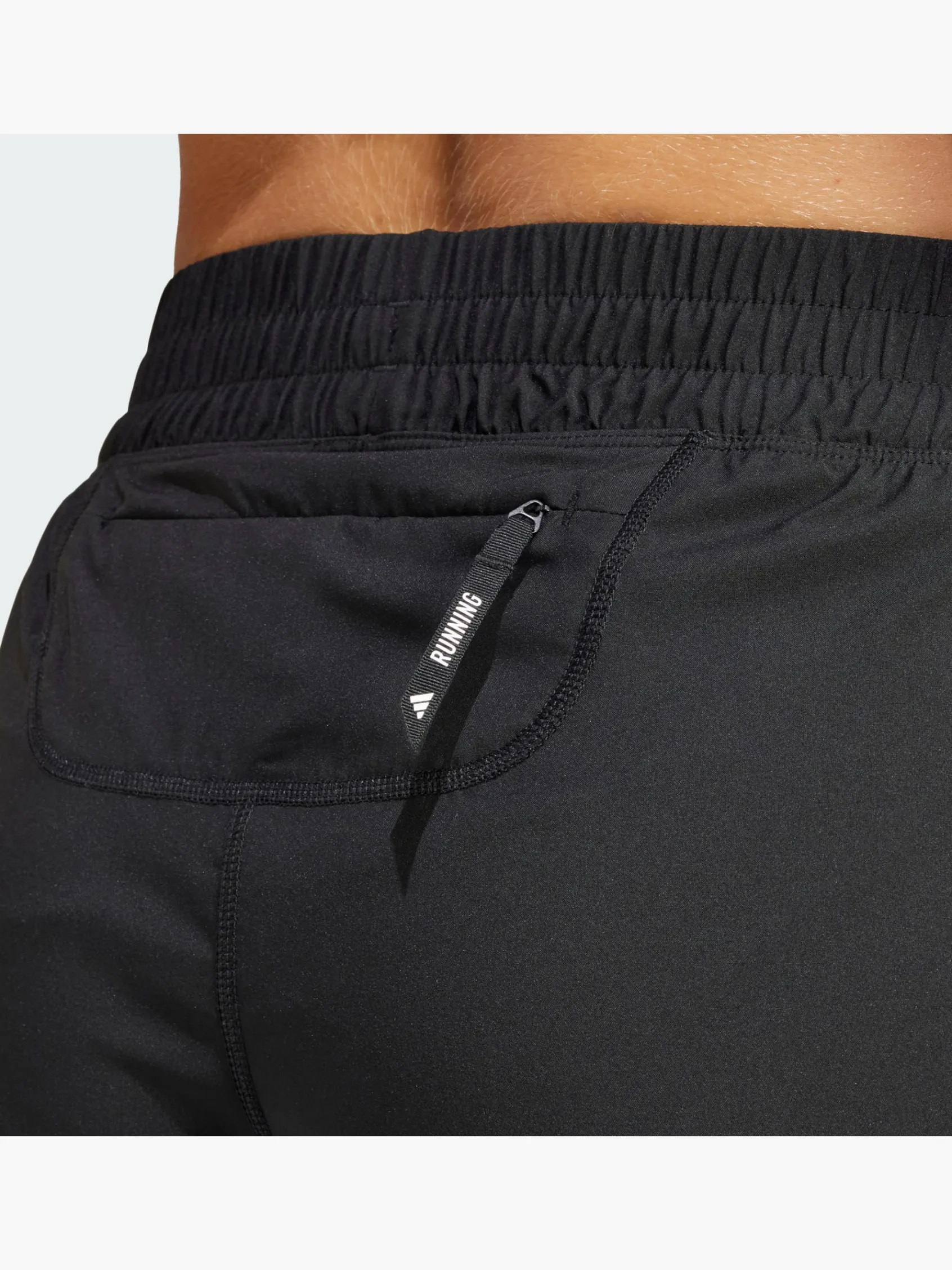 Damen Own the Run Shorts