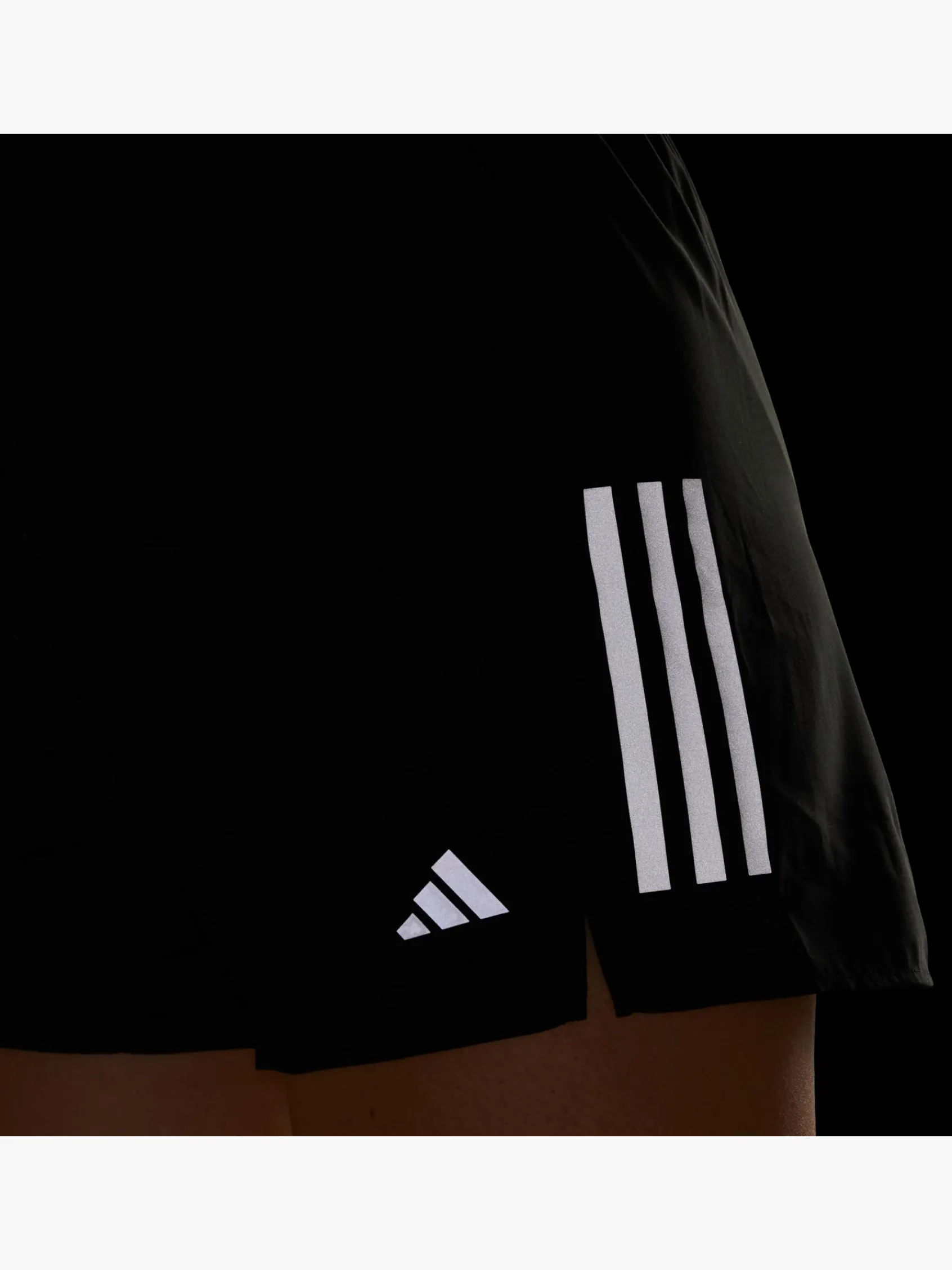 Damen Own the Run Shorts