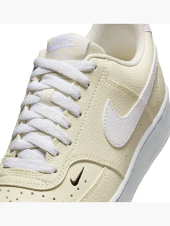 Damen Nike Sneaker COURT VISION LO NN