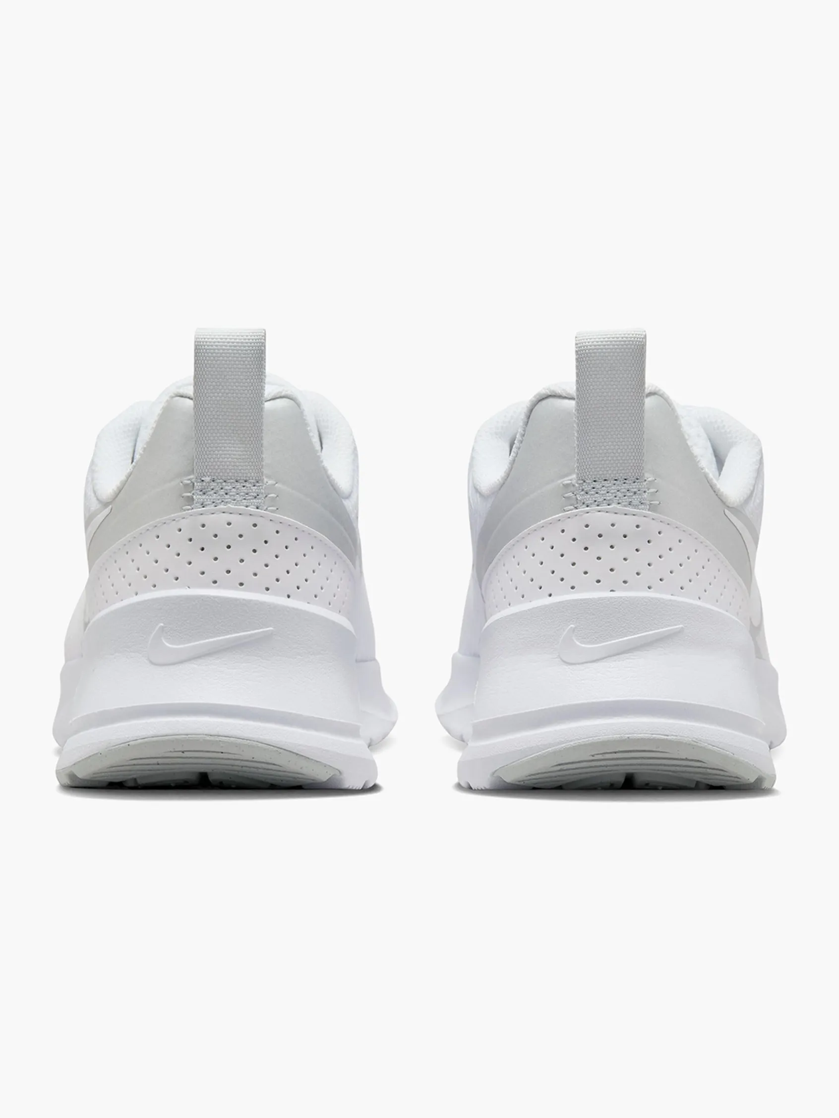 Damen Nike Sneaker W AIR MAX NUAXIS